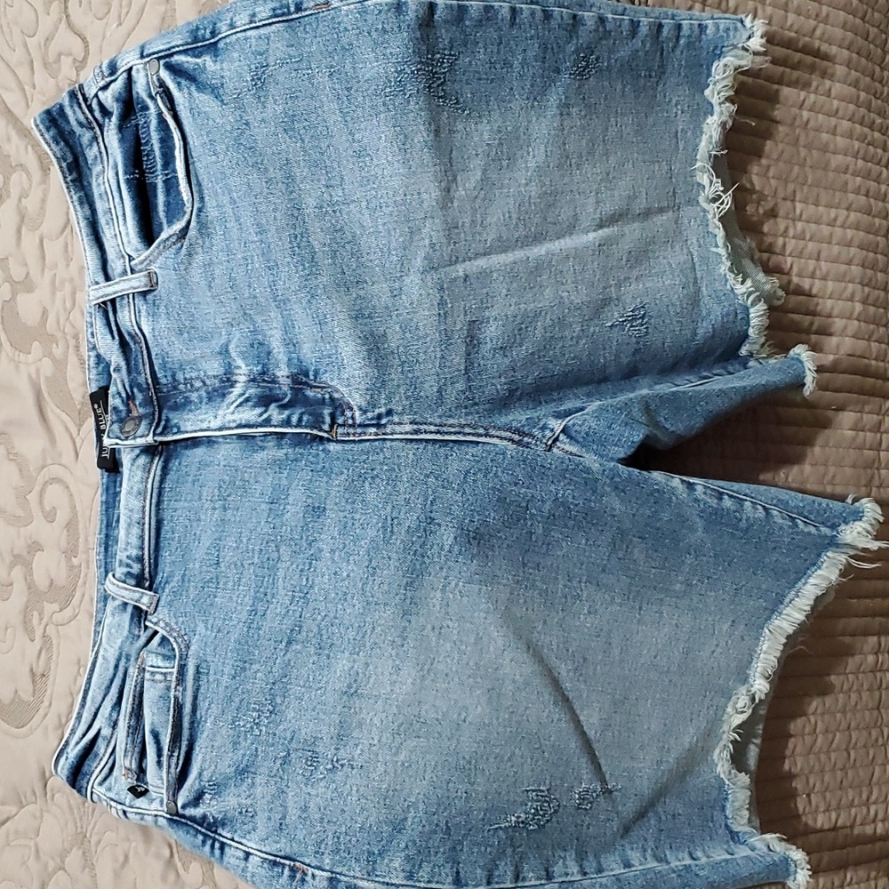 Judy Blues Bermuda shorts